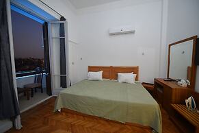 Downtown Apartments and Suites
