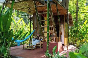 Water To Forest Ecolodge