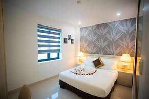 Canh Hung Palace