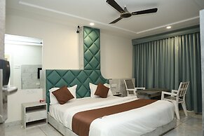 HOTEL MAGNET - INDORE
