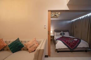 Uptown Park Suites Tower 1