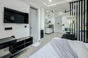 BedChambers Serviced Apartment, Golf Course, Gurgaon