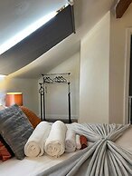 Beautiful 4 Bed House in Sheffield