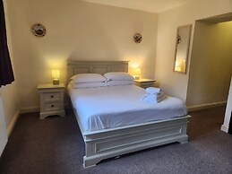 Langley Inn