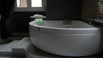 Rhome Luxury suite