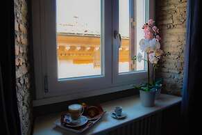 Rhome Luxury suite