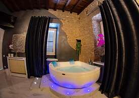 Rhome Luxury suite