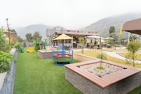 Triple Crown Resort