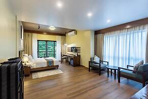 Triple Crown Resort