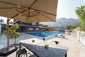 Triple Crown Resort