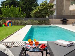 Villa Prima Lux