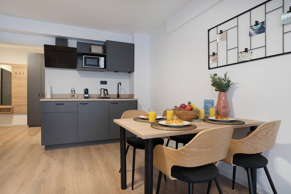 Central Bonn Apartments I home2share