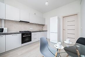 Apartment on Nezavisimosti 22