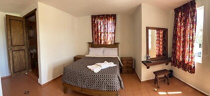 Hotel Renacer