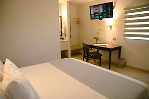 Cuatro Misiones Hotel