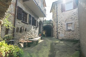 Casa Dell'Alfiere
