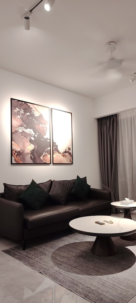 AGILE Residences by Luna