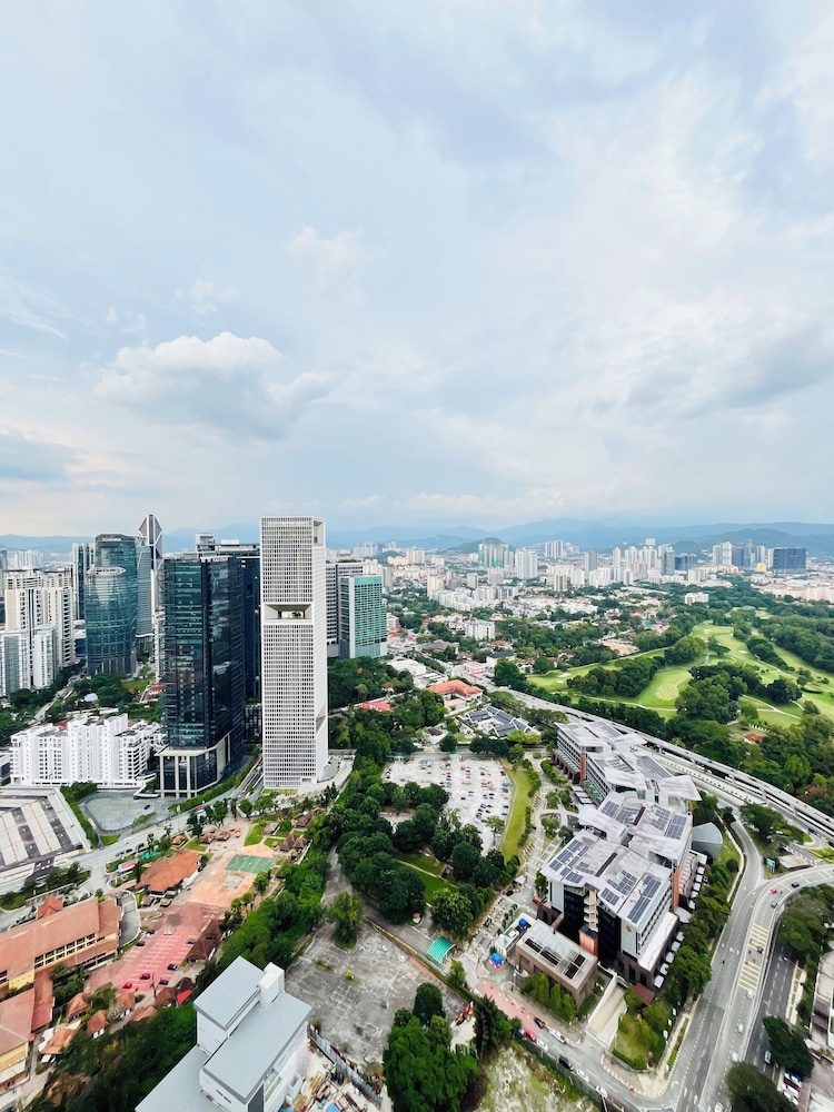 AGILE Residences by Luna