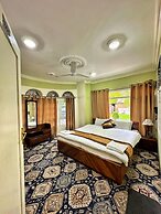 Heritage Rose Inn