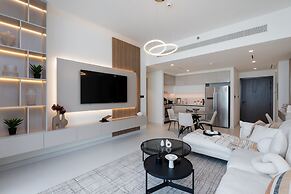 Modern 2BR Emaar Beachfront w Pvt Beach Access