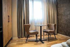 Center Boutique Hotel