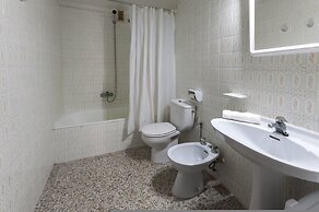 River in Daim s With 2 Bedrooms and 1 Bathrooms