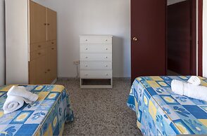 River in Daim s With 2 Bedrooms and 1 Bathrooms