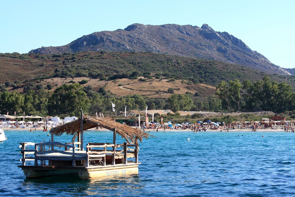 Giotto In Sardegna With Shared Pool