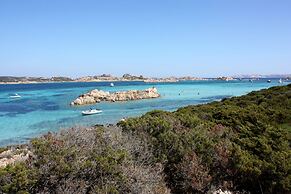 Giotto In Sardegna With Shared Pool