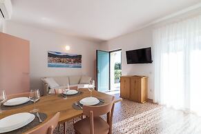 Alaxia Exclusive Apartments