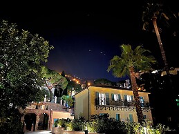 Alaxia Exclusive Apartments