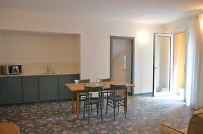 Alaxia Exclusive Apartments