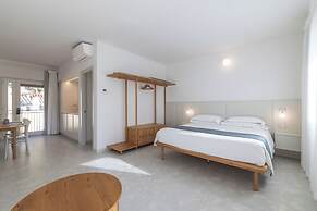 Alaxia Exclusive Apartments