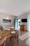 Alaxia Exclusive Apartments