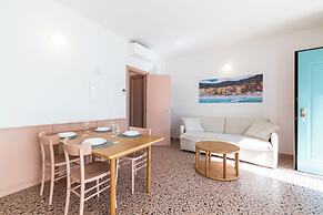 Alaxia Exclusive Apartments