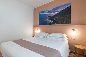Alaxia Exclusive Apartments