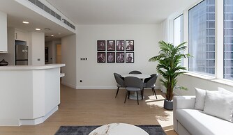 Pristine Difc 2BR w Pool Gym