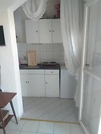 Studio Apartment With sea View