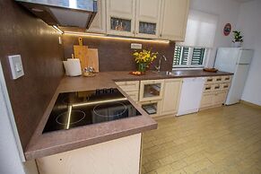 Apartment Zvone