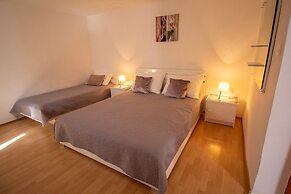 Apartment Zvone