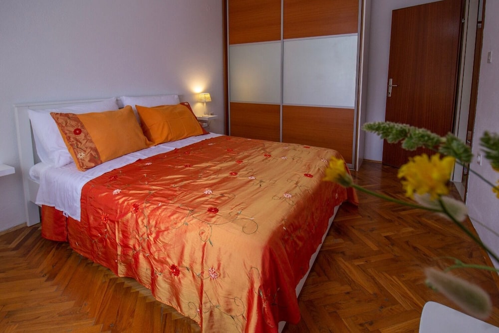 Apartment Zvone