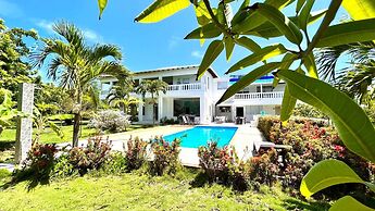 Tropical Garden House