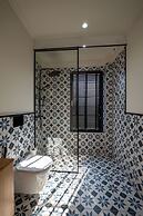 The Collector hotel boutique
