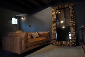 Casa Nueve