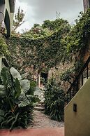 Casa Nueve