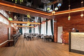 Roots Resort