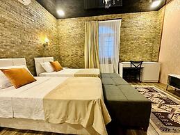 Roots Resort