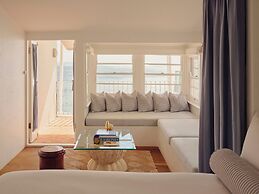 Il Delfino Seaside Inn