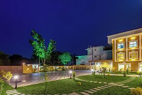 ESAA Airport Hotel