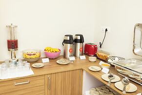 ESAA Airport Hotel